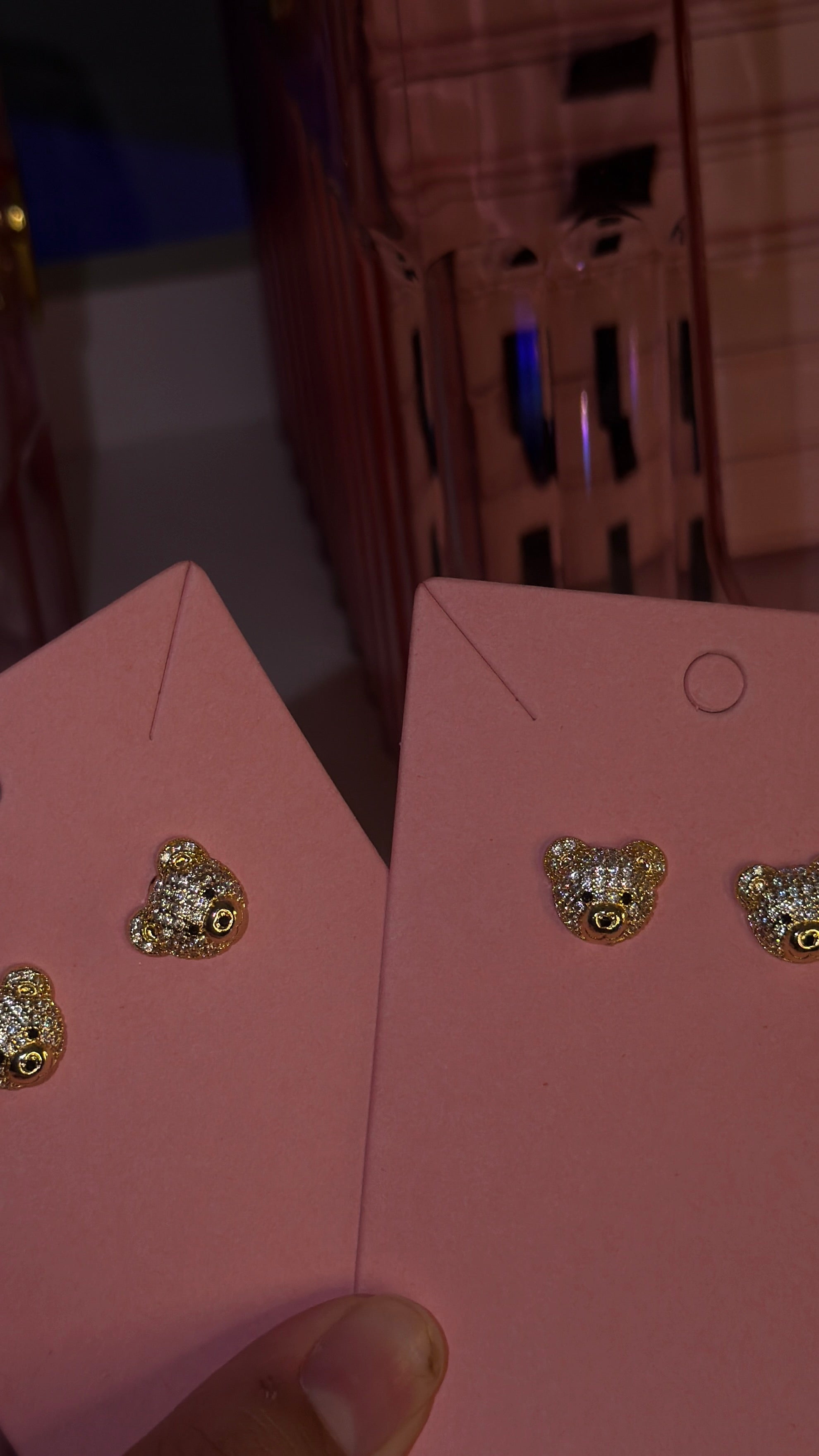 TEDDY BEAR STUDS