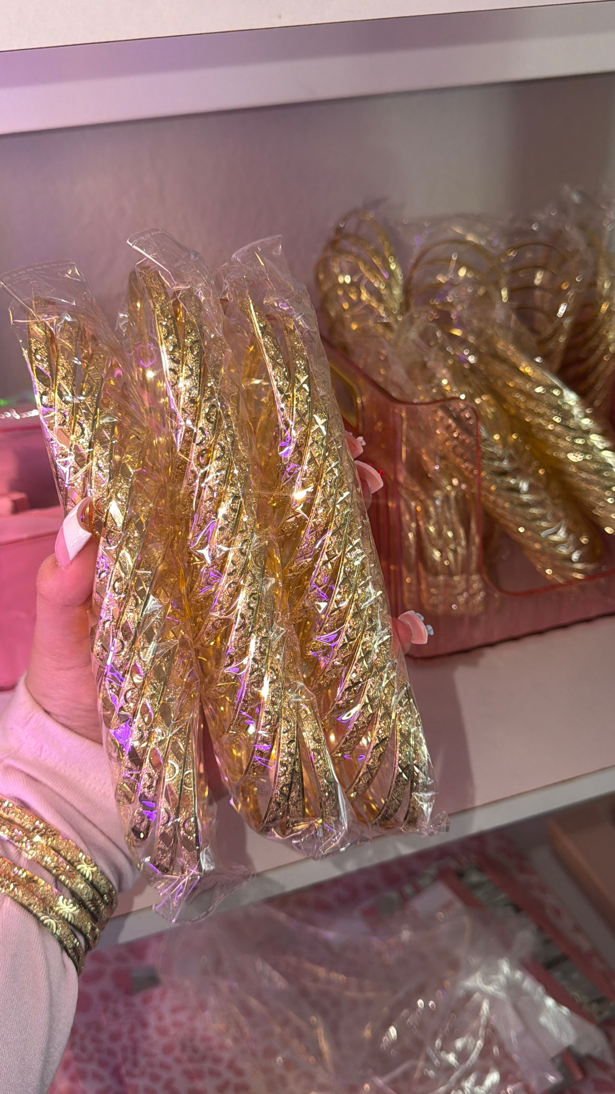 BANGLES